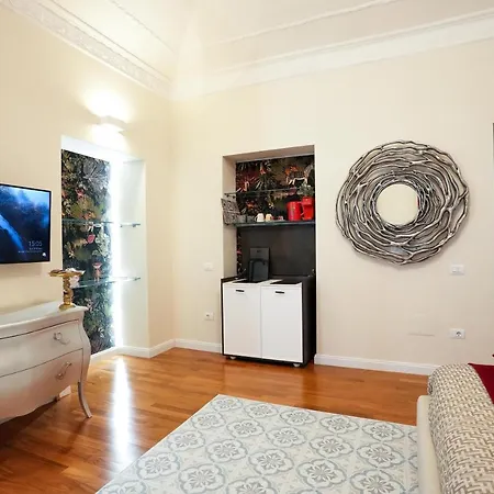 Pensionat Rosetta Burger Queen Cagliari