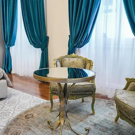 Pensionat Rosetta Burger Queen 4*