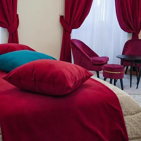 Rosetta Burger Queen 4* カリアリ