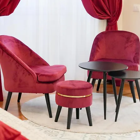 بيت ضيافة Rosetta Burger Queen 4*