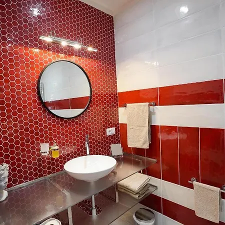 ゲストハウス Rosetta Burger Queen カリアリ