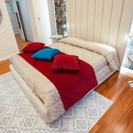 ゲストハウス Rosetta Burger Queen