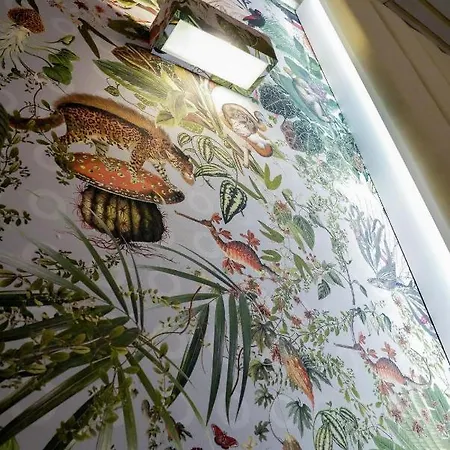 ゲストハウス Rosetta Burger Queen 4*