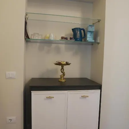 Rosetta Burger Queen 4* カリアリ