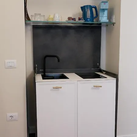 Rosetta Burger Queen