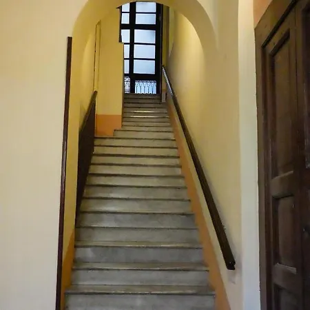 Rosetta Burger Queen カリアリ