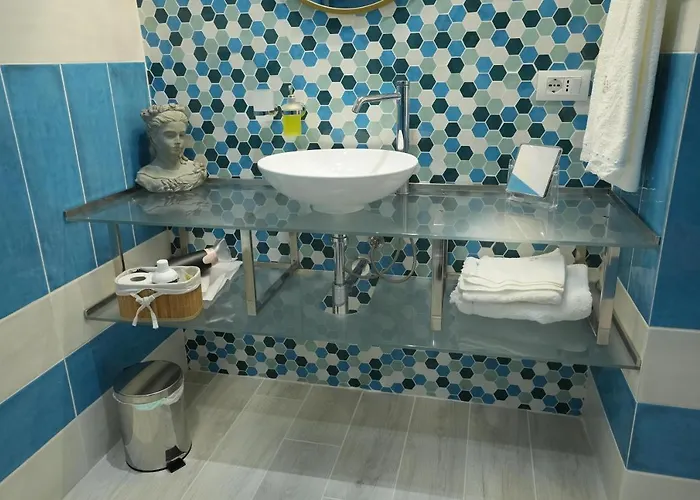 Rosetta Burger Queen 4* كالياري