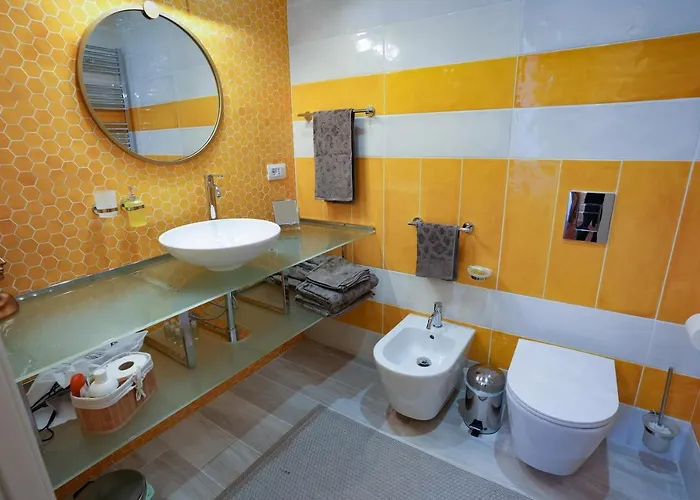 Rosetta Burger Queen 4* كالياري