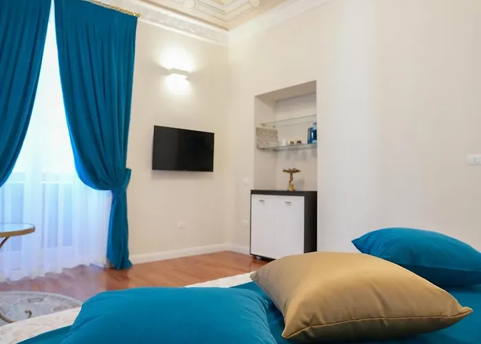 Rosetta Burger Queen 4* كالياري